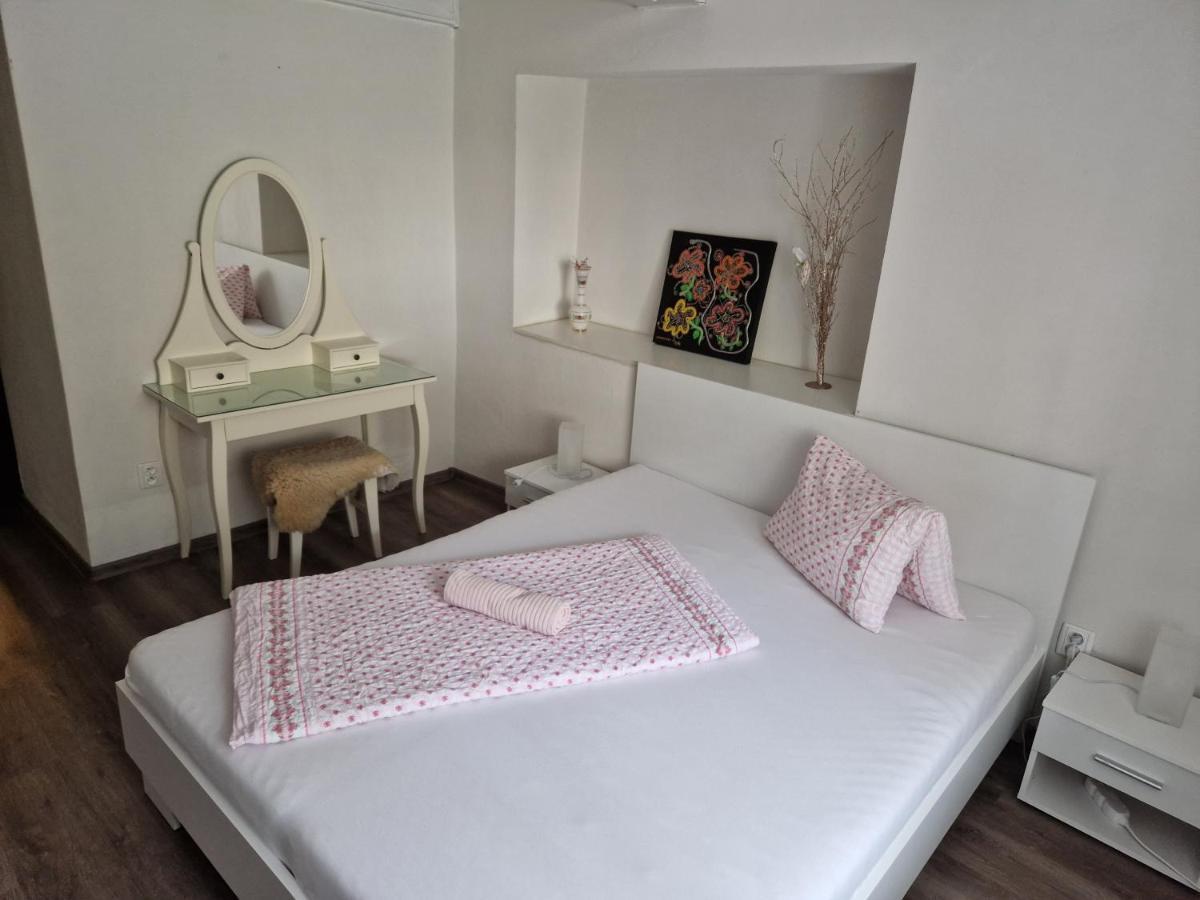 Apartmany St. Maria Staré Hory Esterno foto